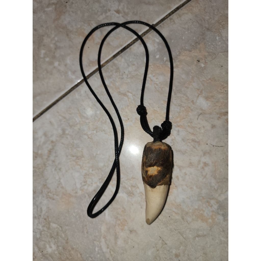 peninggalan mbah kalung bandul liontin unik kuno jadull