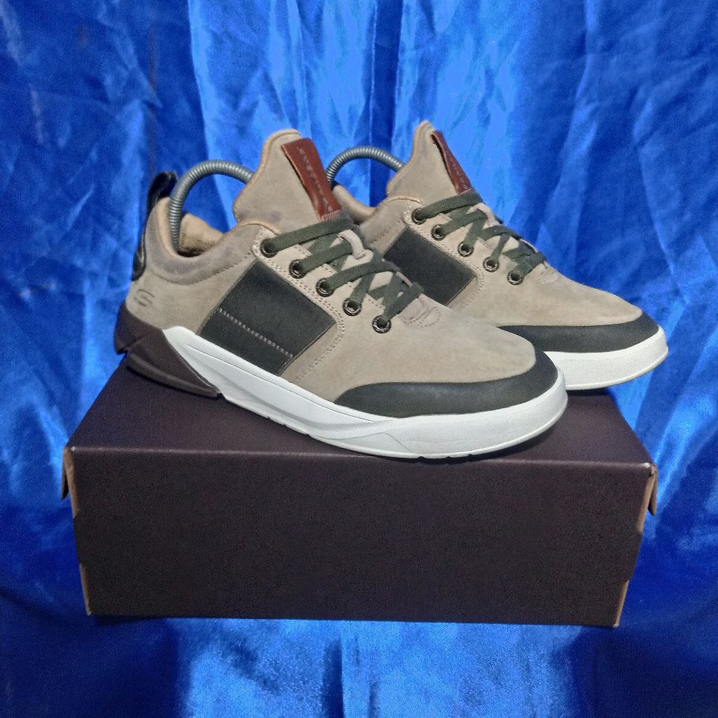 SKECHERS AIR COOLED MEMORY FOAM Sepatu Sneakers Pria