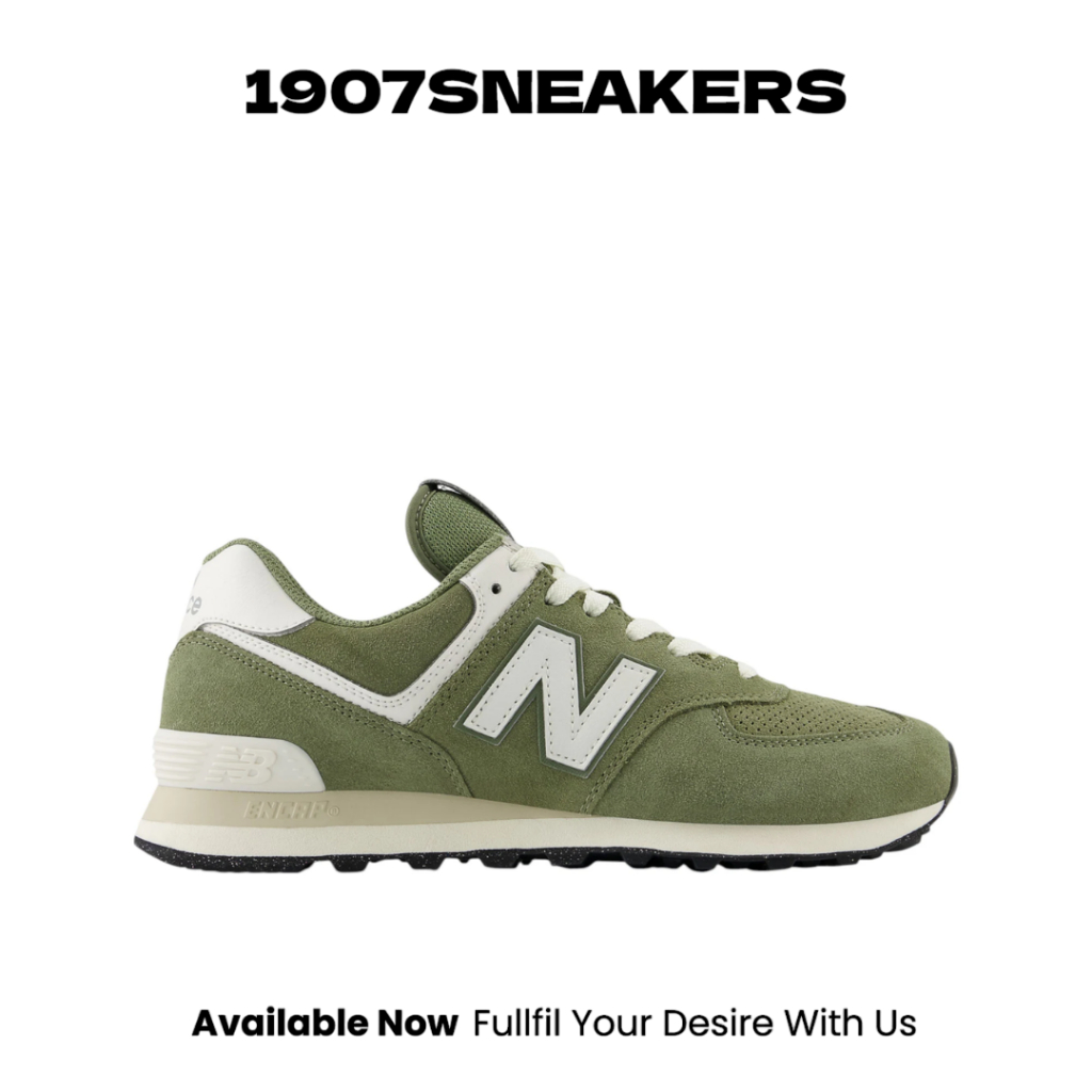 Sepatu Sneakers Pria New Balance 574 - Navy NEWU574GCE