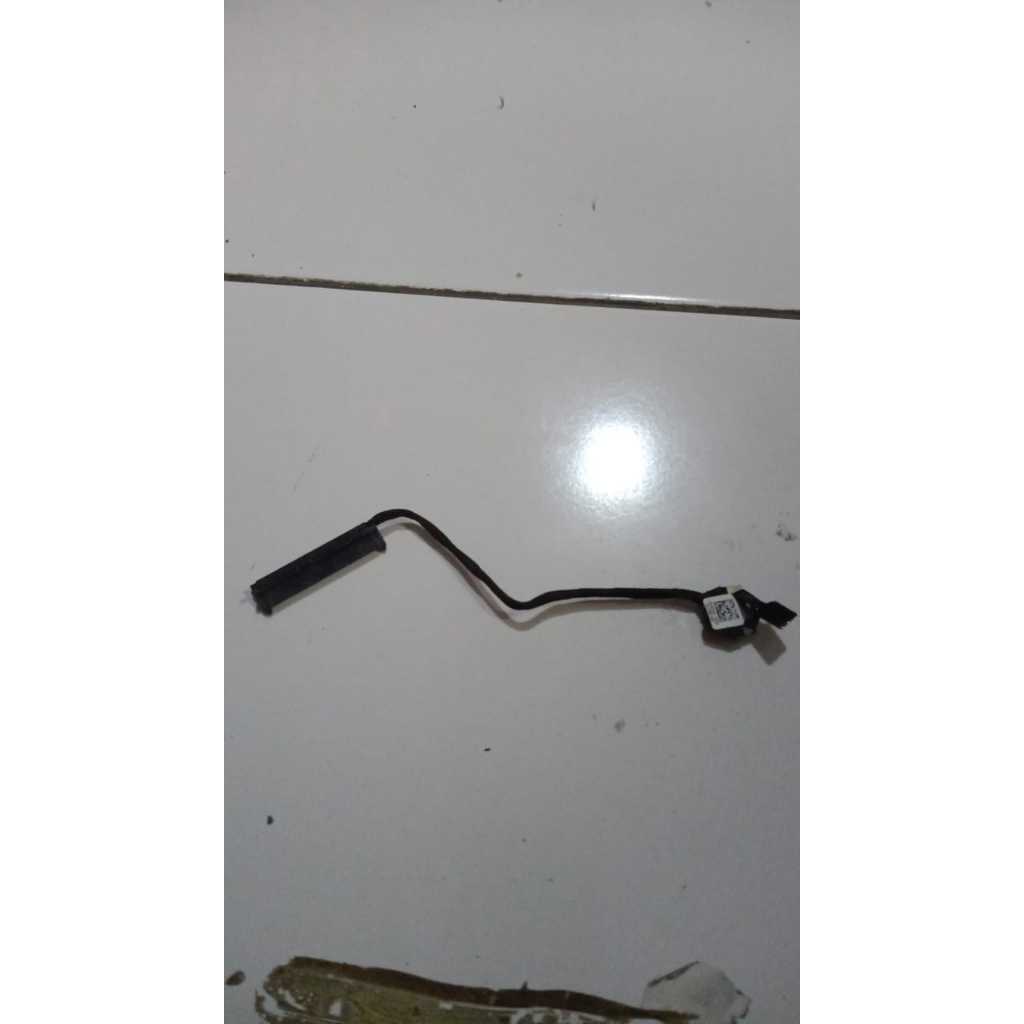 Dell Vostro 3360 kabel SATA hardisk.