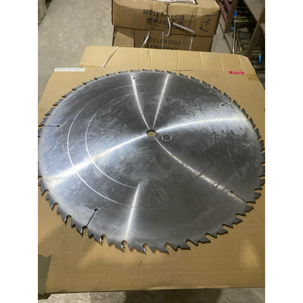Mata pisau kayu Circular saw 28inch X 44T 700x4,2x30mm TANDUK EDESSO panjang 70 cm