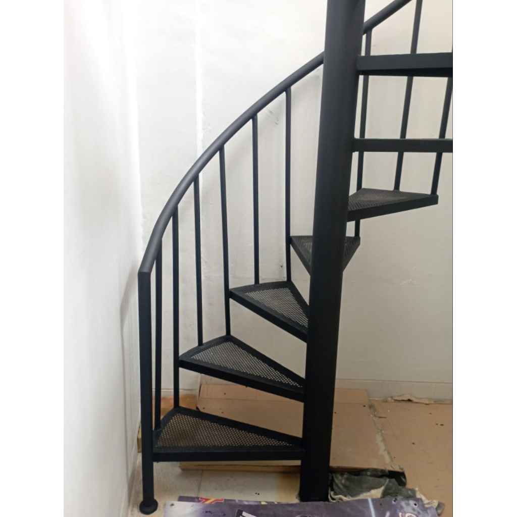 tangga putar tangga spiral