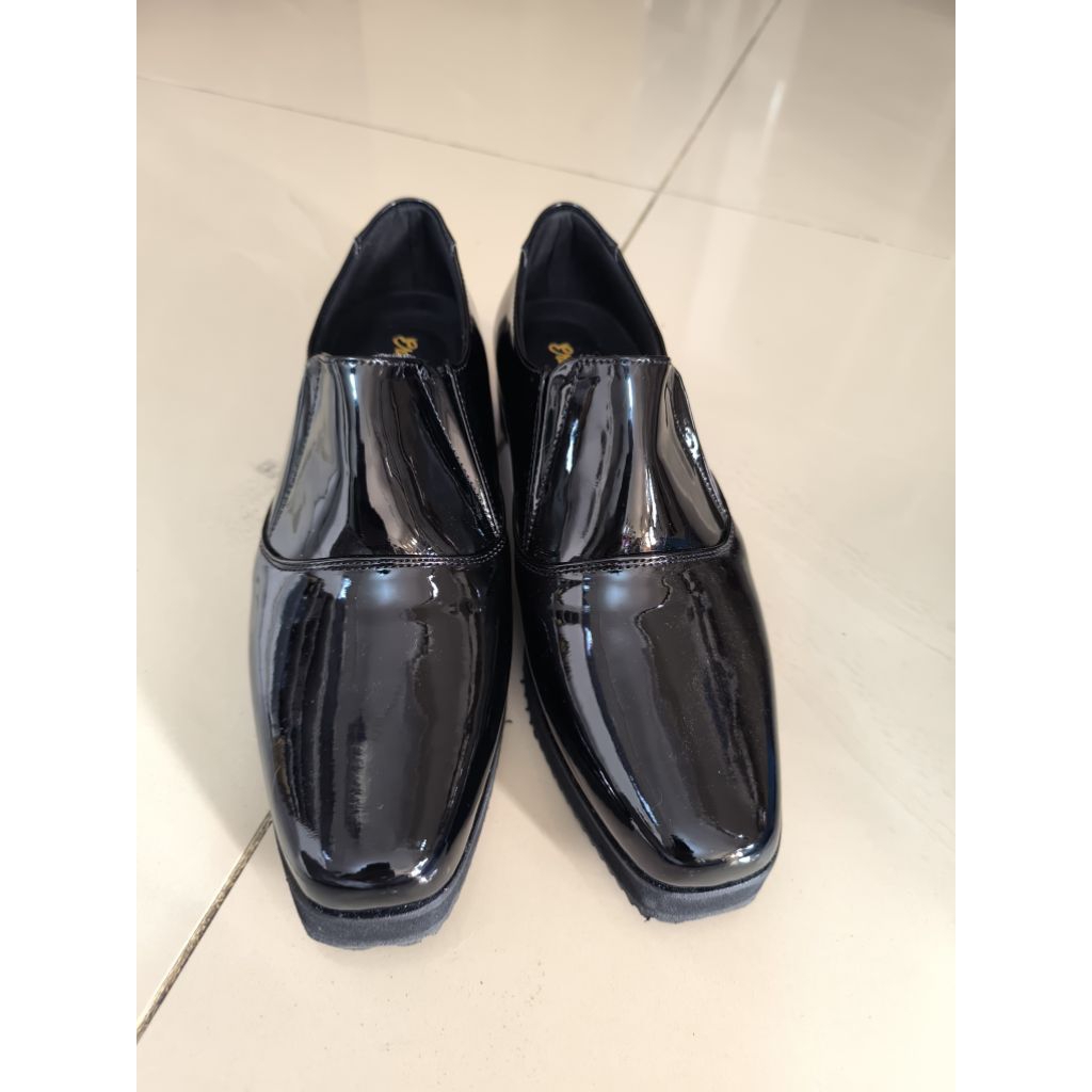 Sepatu PDH Wanita ERASMAS 055 ukuran 39