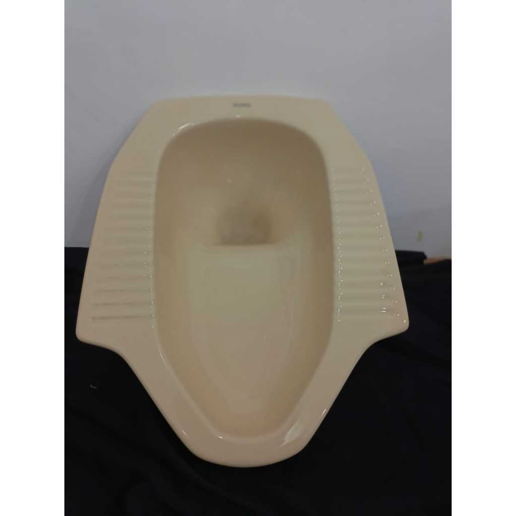 Wc Jongkok Toto Ce 7 Closet / Wc / Kloset / Toilet Jongkok Berkualitas Bagus