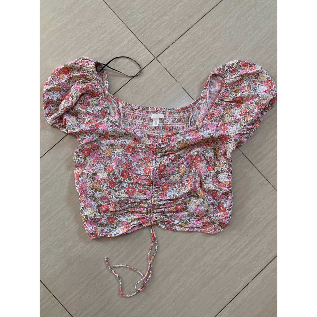 Hnm blouse floral crop top