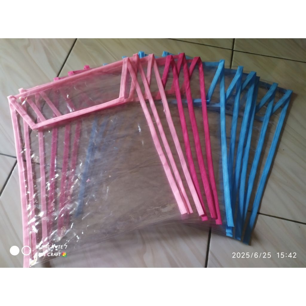 

sampul buku polio