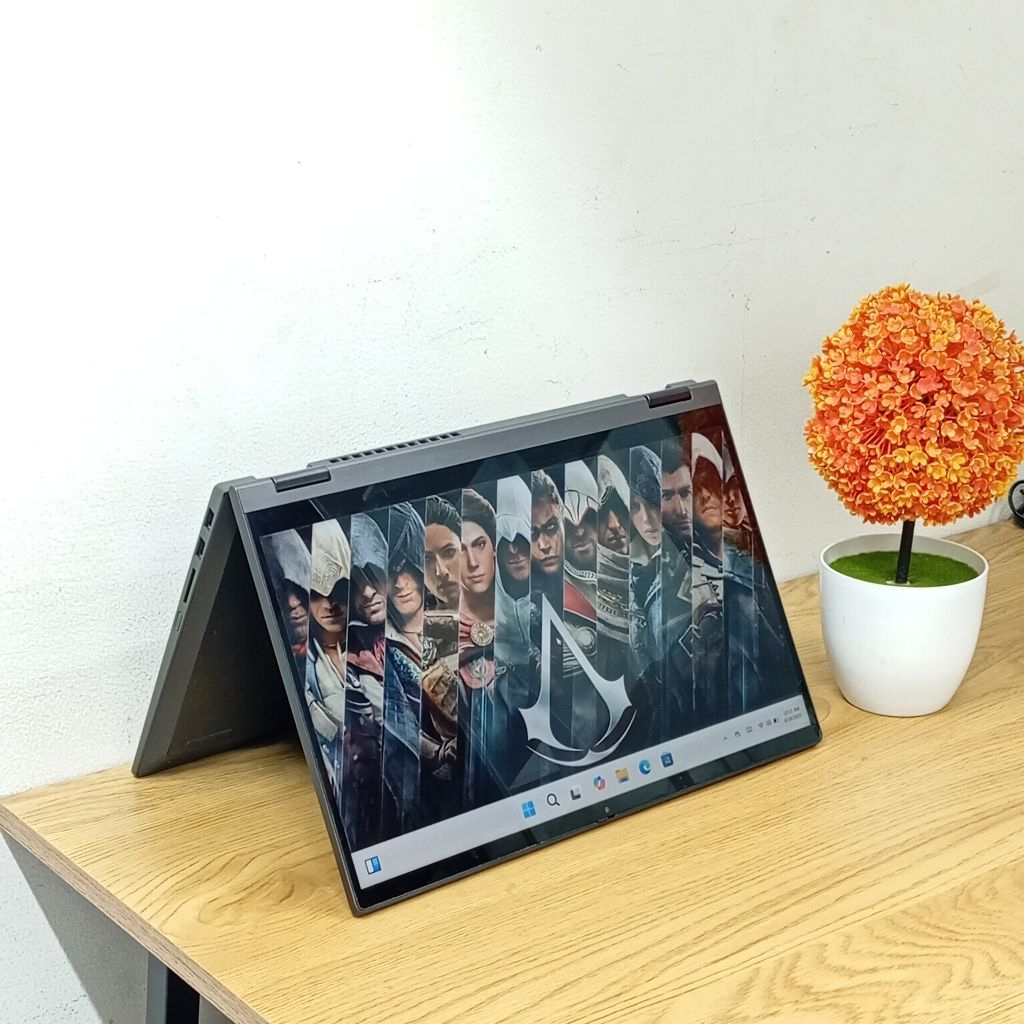 Laptop DESIGN/EDITING & GAMING RINGAN/ Lenovo Flex 5 Amd Ryzen 7 4700U Ram16Gb/Ssd512Gb with Radeon 