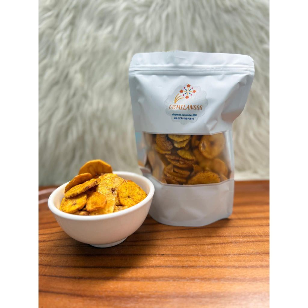 

Cemilan keripik pisang manis , snack