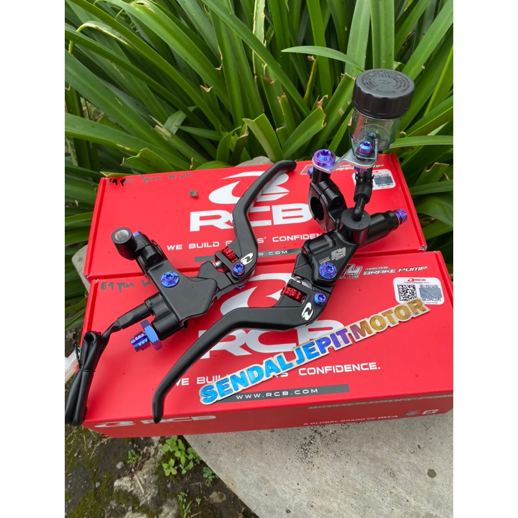 MASTER REM RCB E4+ SET HANDLE KOPLING E2+ SET BAUT TITANIUM MASTER REM RCB E4+ ( PLUS ) SET BAUT TIT