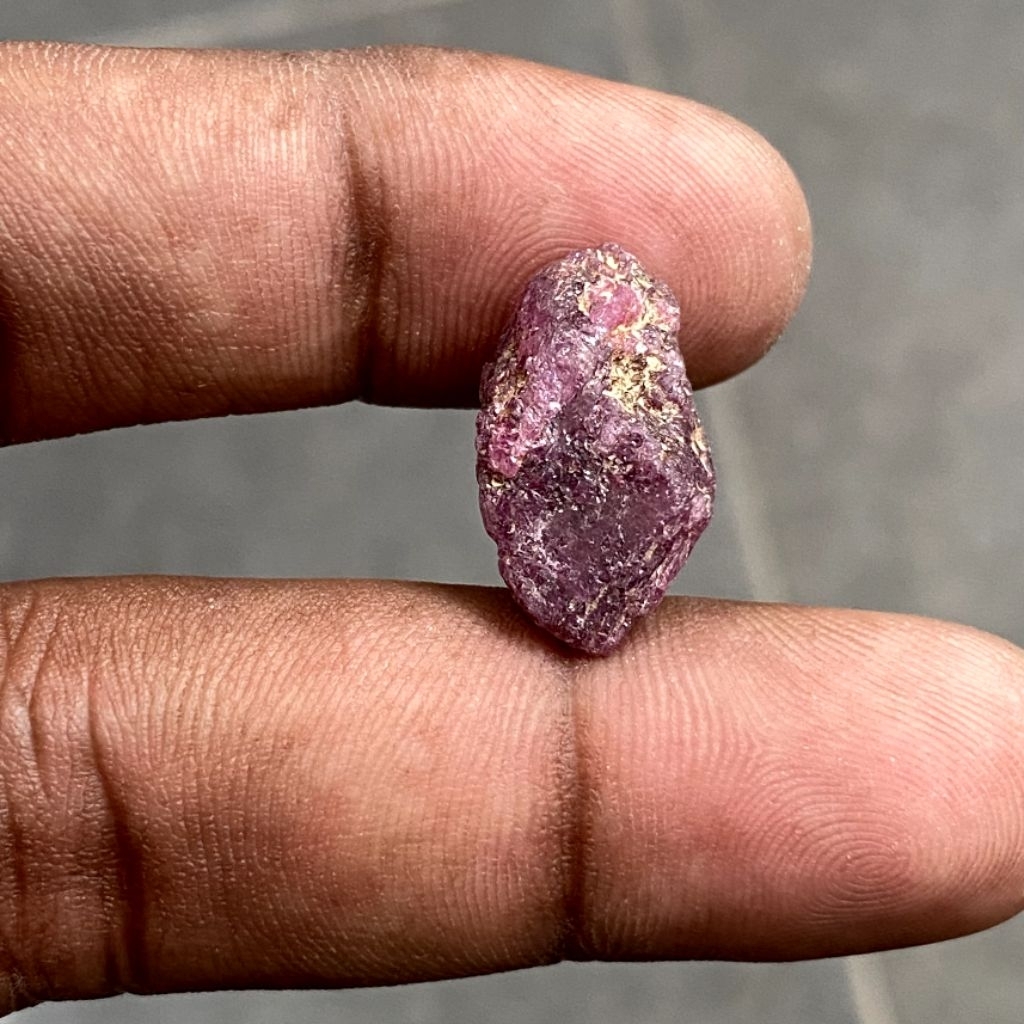 Natural Ruby Rough Batu bongkahan Rubi batu bahan Ruby buat koleksi