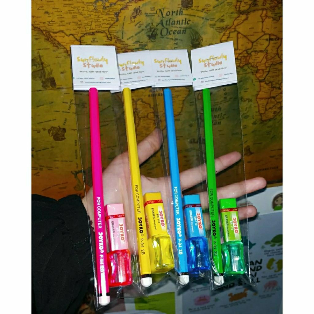 

Paket Alat Tulis Joyko, Color Set, Mini Gift, Pensil Penghapus Serutan