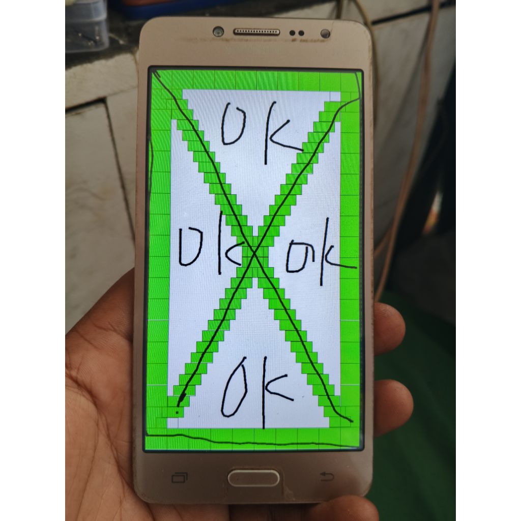 LCD J2 PRIME BEKAS COPOTAN NORMAL TESTED