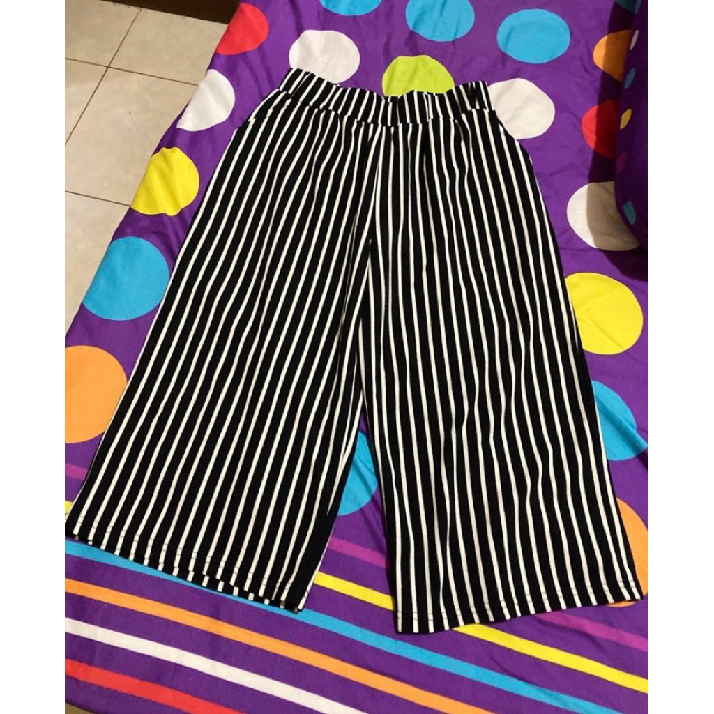 preloved celana garis garis