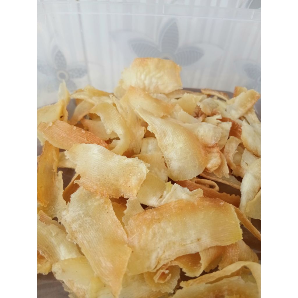 

Keripik Singkong renyah toping tersedia matcha, chocolate, dan original