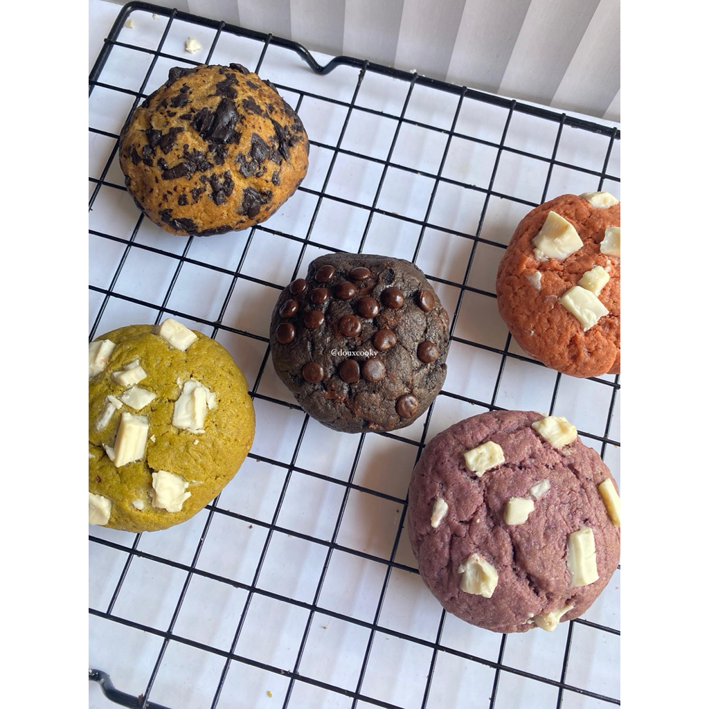 

5 pc Soft Cookies all varian