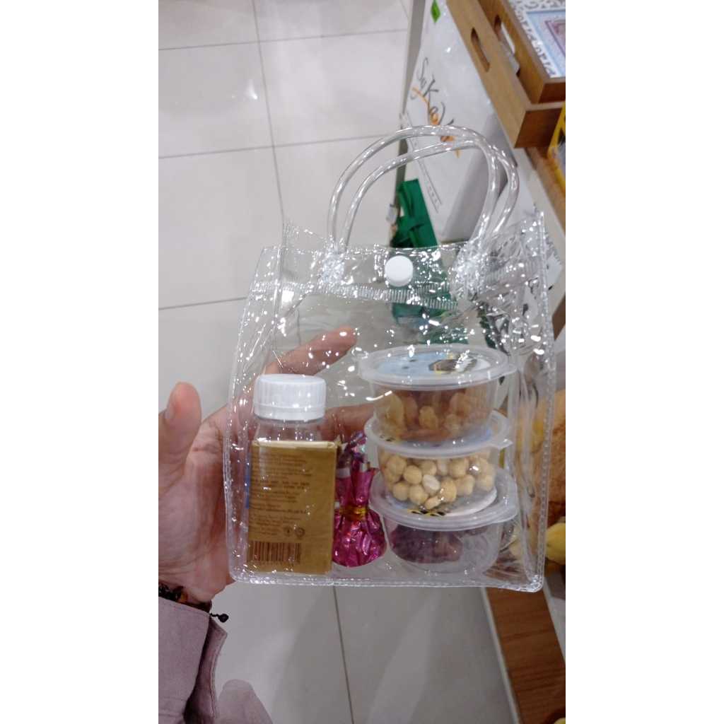 

Paket oleh oleh Umroh Haji Tas Mika 6 in 1 Lengkap