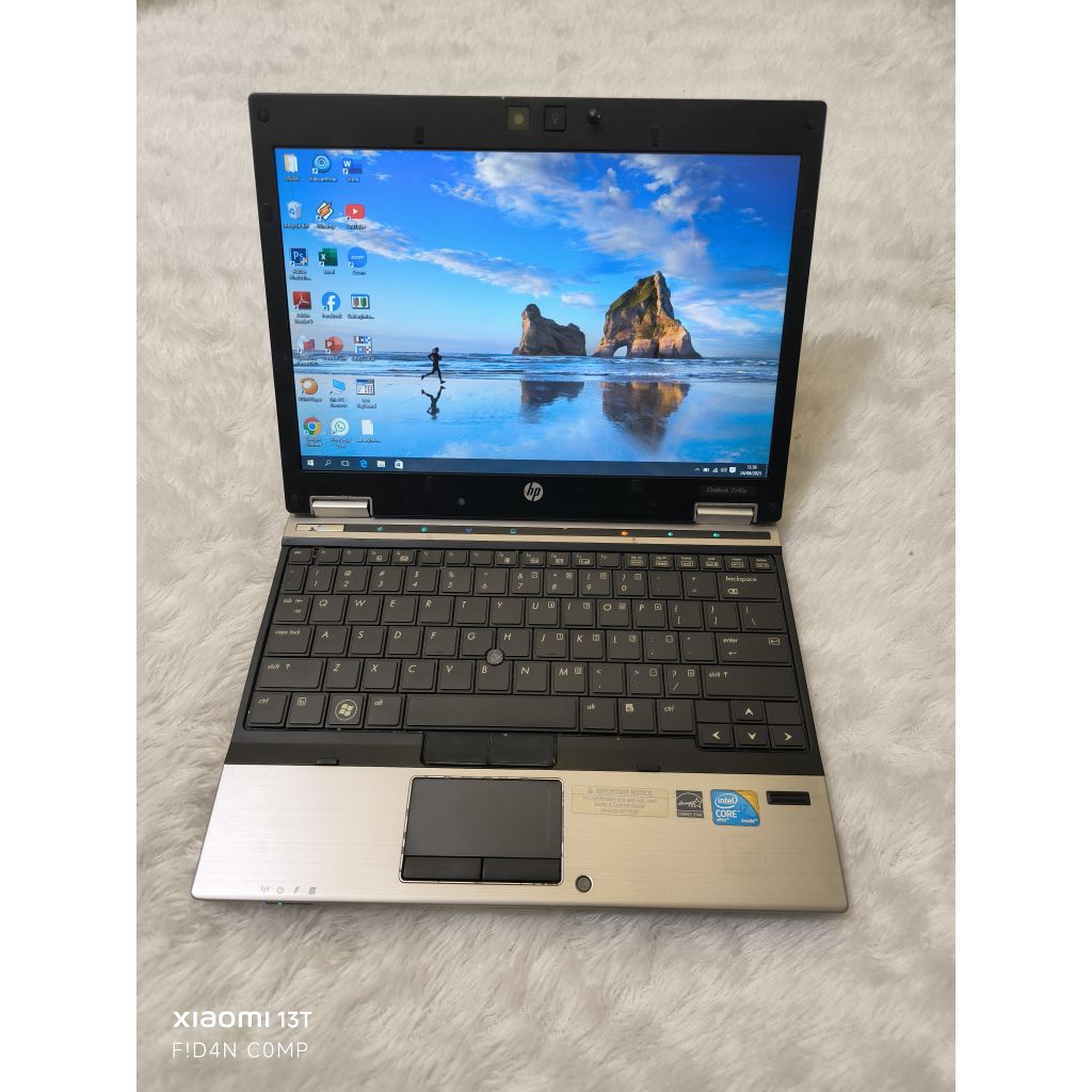 laptop hp Elitebook 2540p super kencang core i7,ram 8 gb,hdd 120 gb