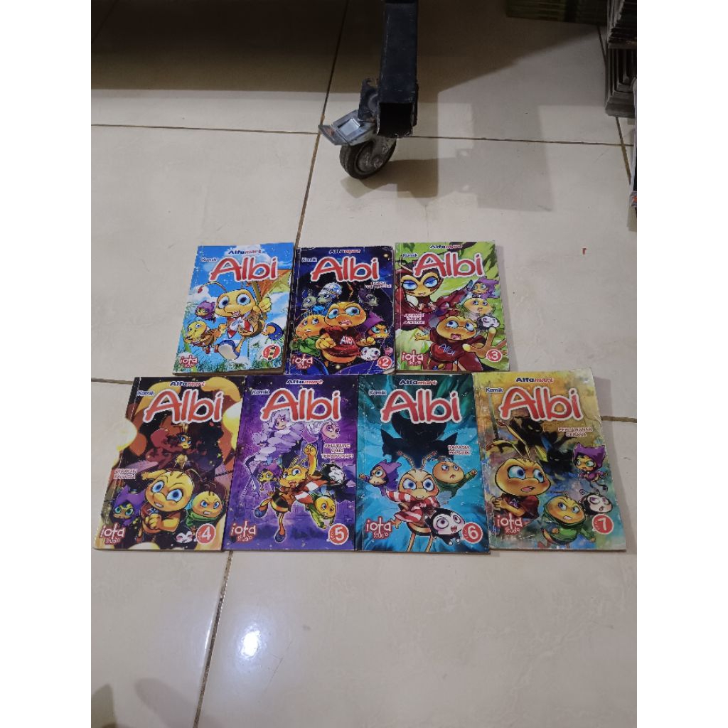 Komik Iota Studio (AlfaMart) - Komik Albi 1-7 (7 Komik)