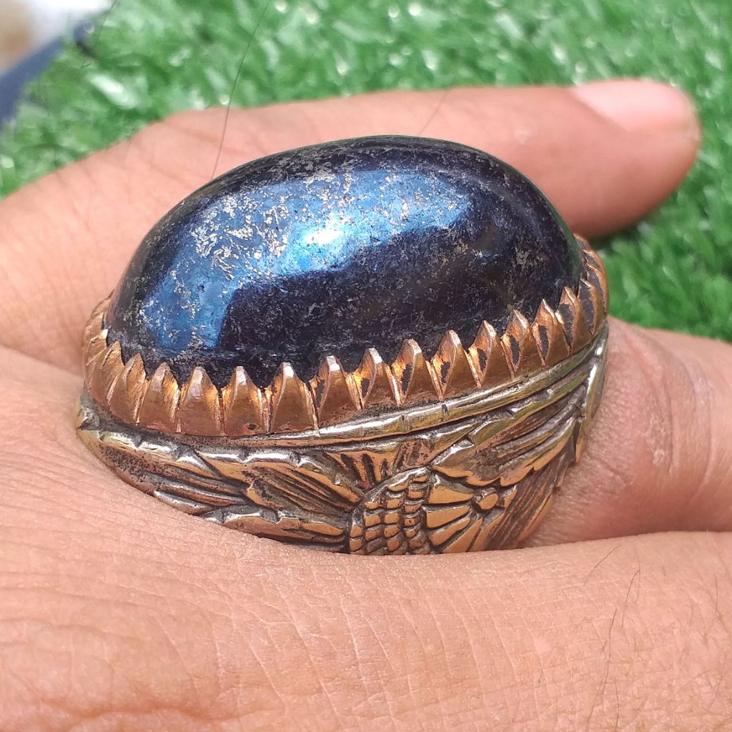 Batu Akik Badar Emas Biru Metalik  Kilau Fereit Natural Bornite Papua Dim-32 Jumbo Mumbul Ring Gagah