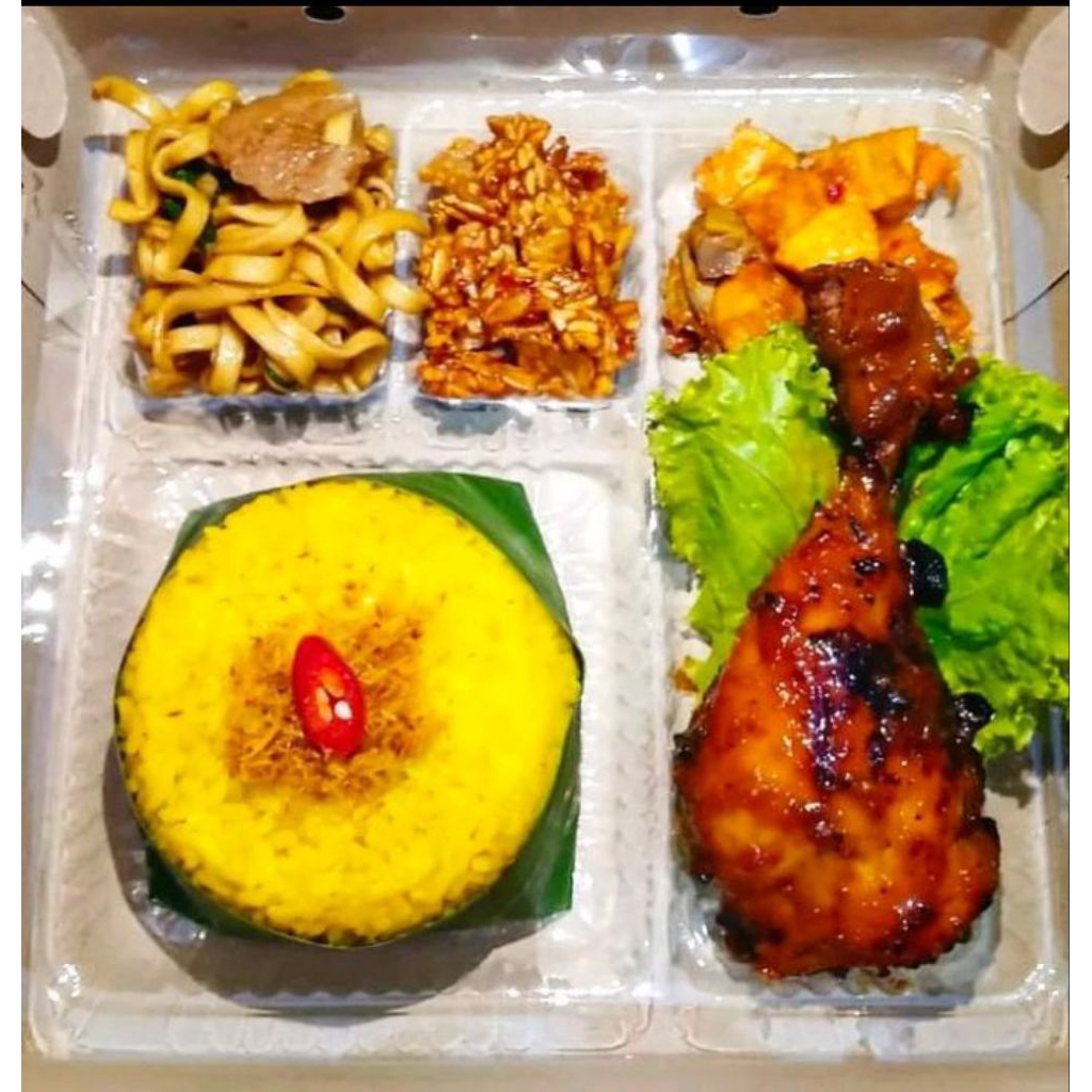 

nasi kuning ayam bakar