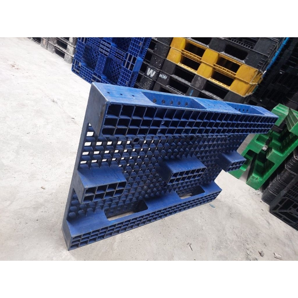 

palet plastik murah 80x120x15cm rabbit