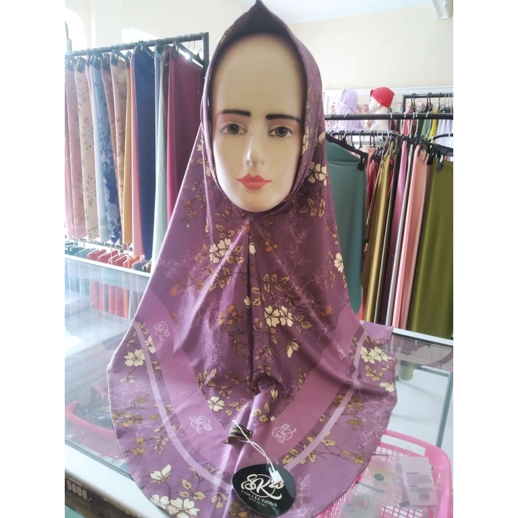 Hijab instan motif dr SK23 Azahra
