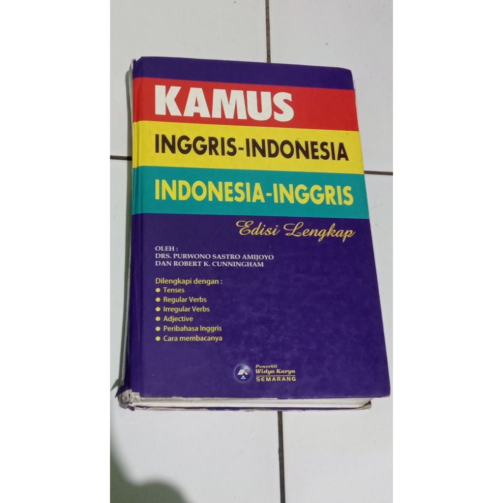 kamus bahasa Inggris Indonesia kamus visual 4 bahasa inggris Indonesia Jerman Mandarin kamus belajar