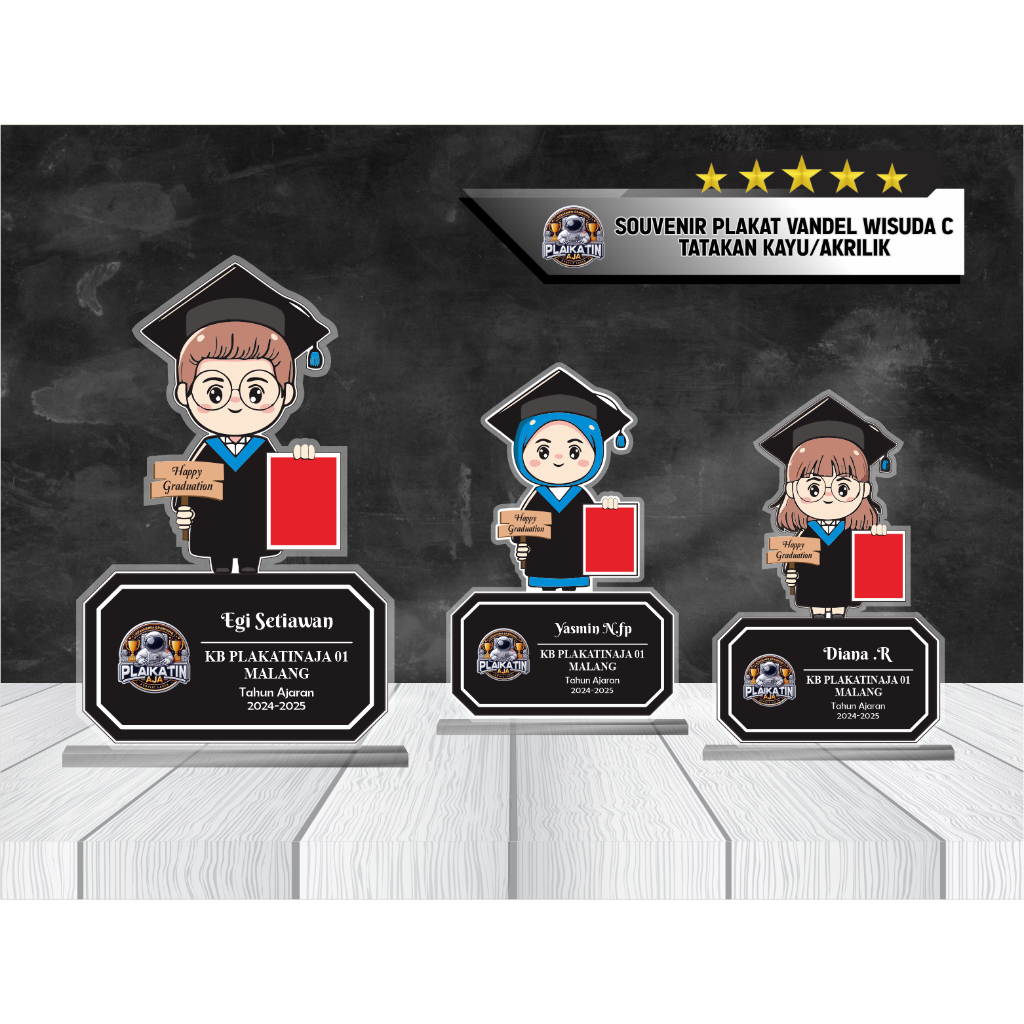 SOUVENIR PLAKAT VANDEL WISUDA C TATAKAN KAYU/AKRILIK