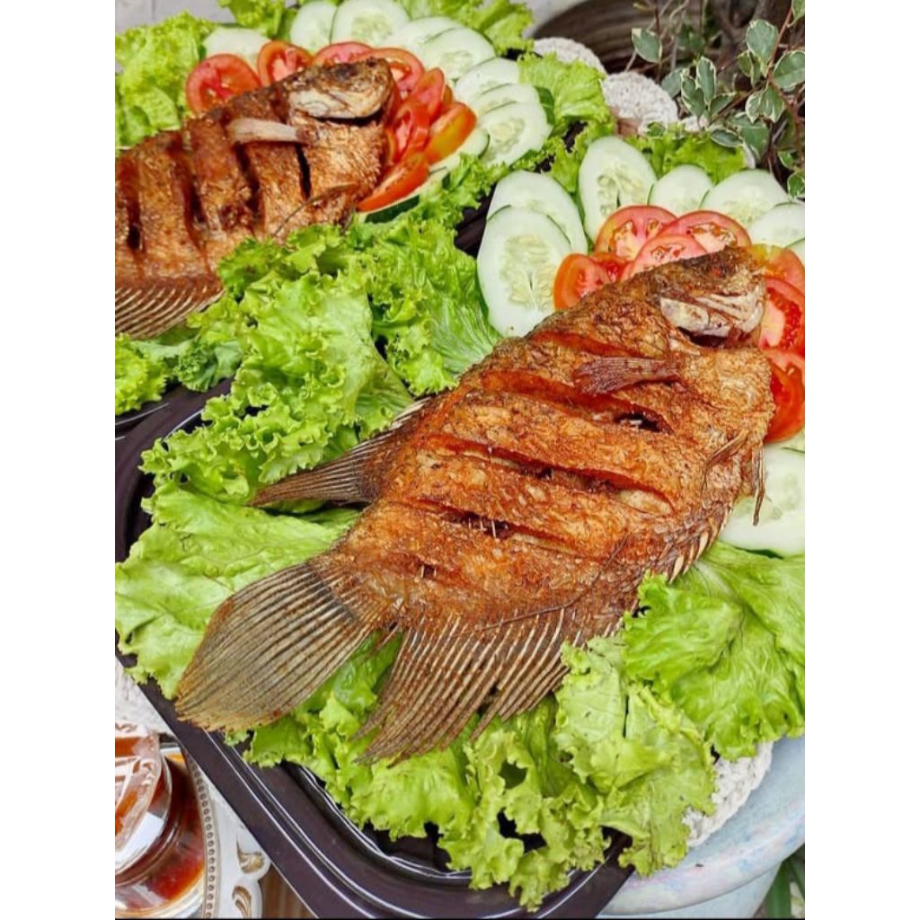 

GURAME GORENG NON TEPUNG | LENGKAP SAMBAL DAN LALAPAN