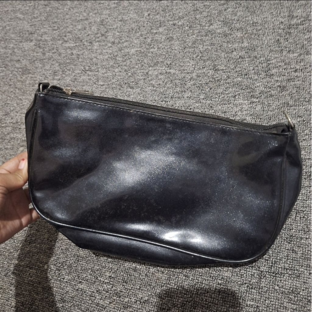 preloved tas bahu warna hitam glossy