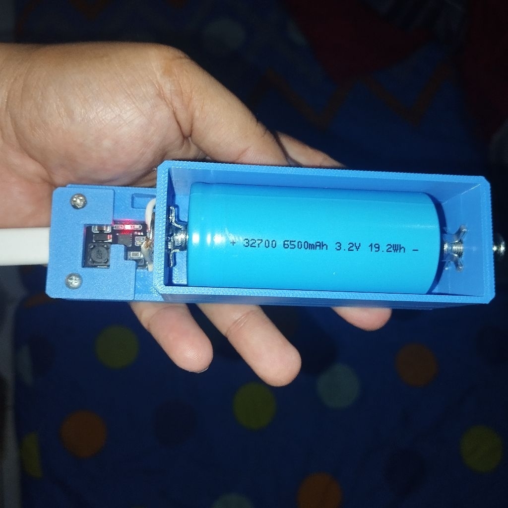 charger lifepo4 32650/ 32700