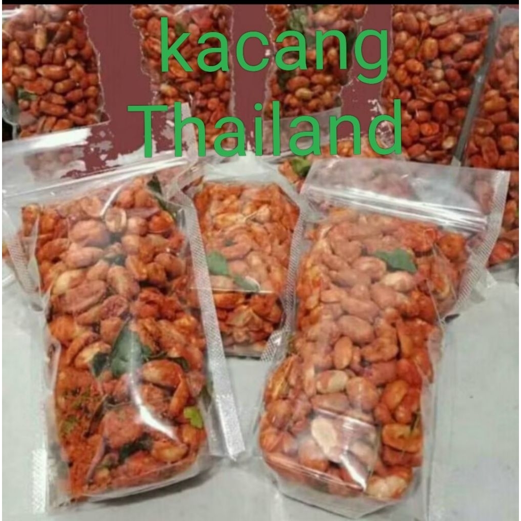 

KACANG BANGKOK 1000Gr RASA PEDAS MANIS GURIH DAUN JERUK