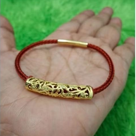 Gelang Tali Merah Pipa Krawang Titanium