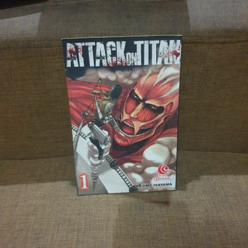 Komik Manga Jepang Attack On Titan vol. 1