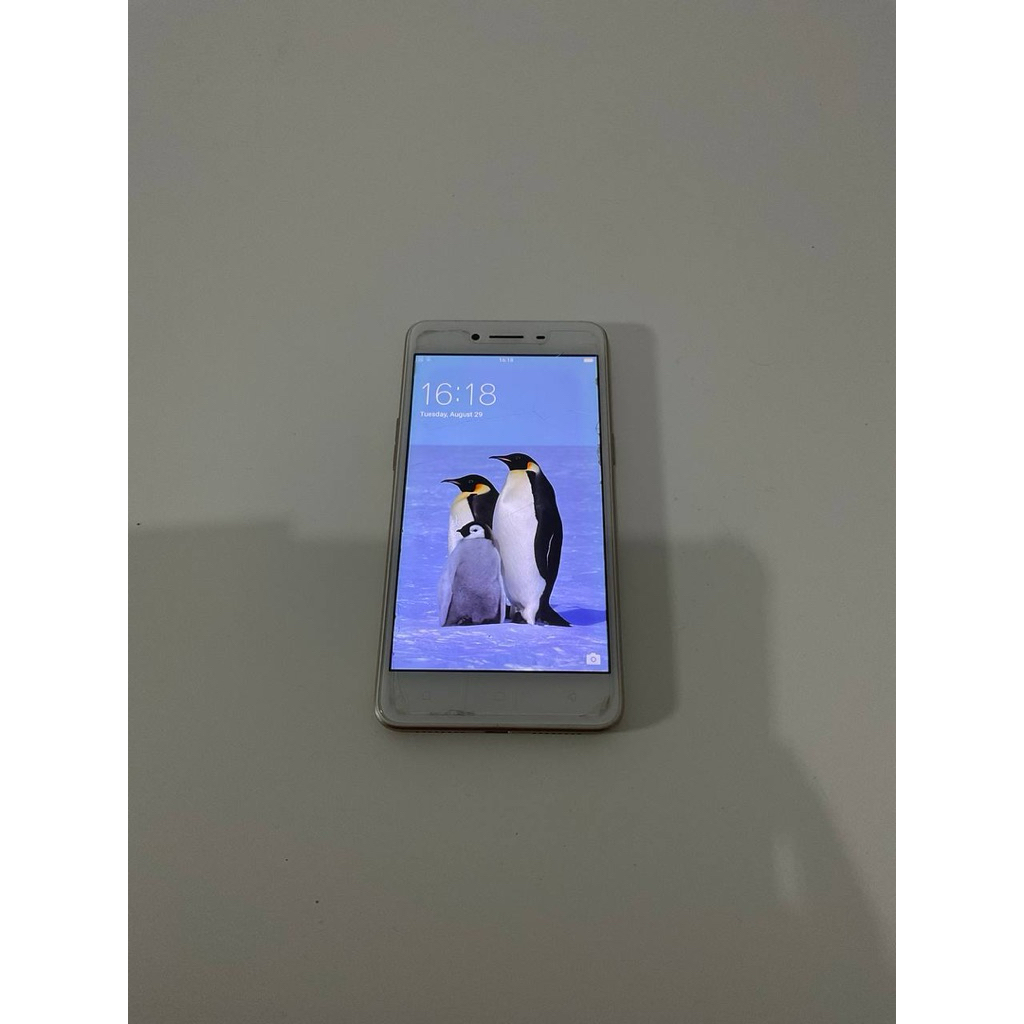 Hp OPPO A37f Bekas