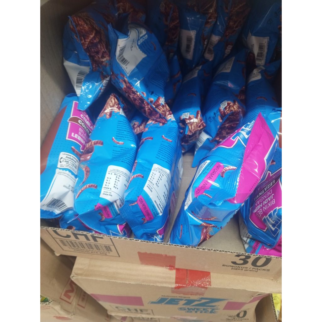 

CHIKI JETZ KEMASAN 65 GRAM HARGA SATUAN