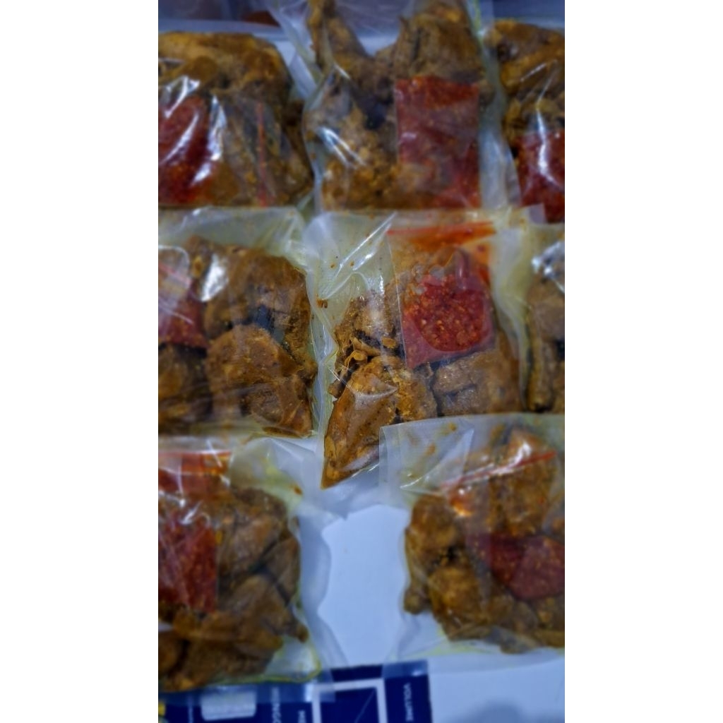 

Ayam ungkep / goreng lengkuas