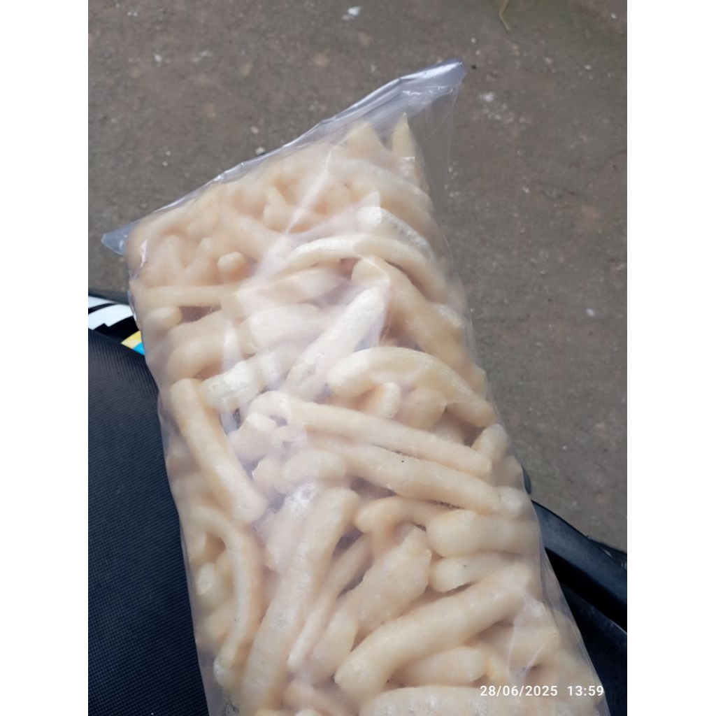 

Rambak sayur / krecek kulit sapi berat 1/2 kg