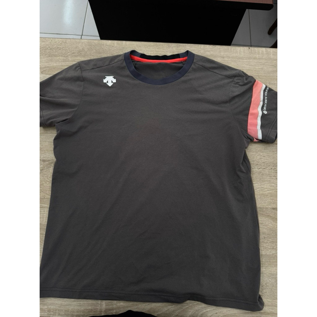 Kaos Outdoor Descente Baselayer Grey Gunung Hiking Trekking Kaos Olahraga Original 100% #baselayer #