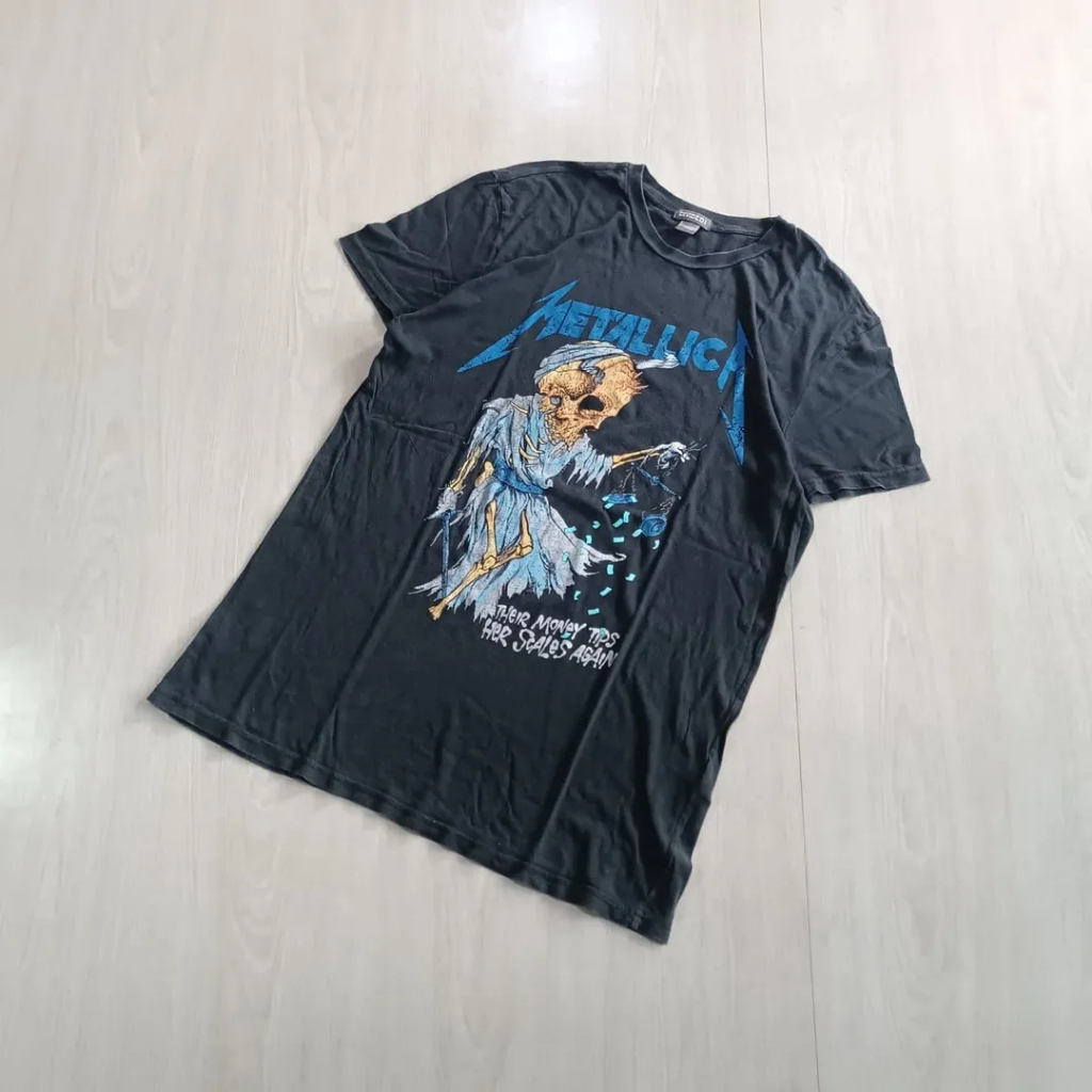 H****    X METALLICA T-SHIRT