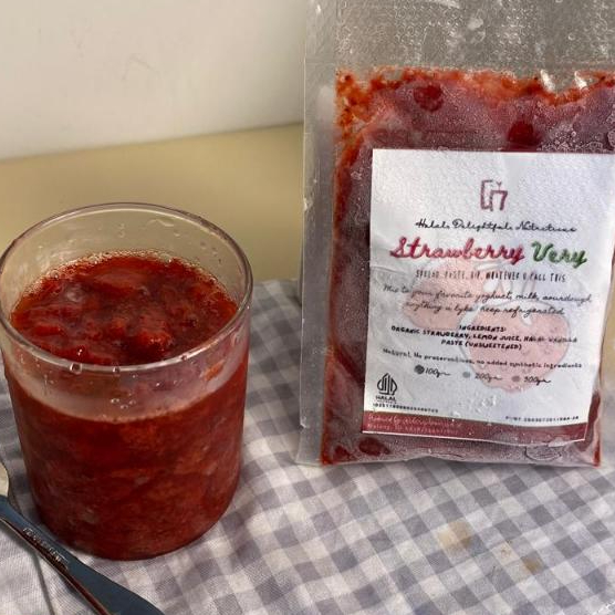 

Strawberry Very (Small) Unsweetened Organic Strawberry