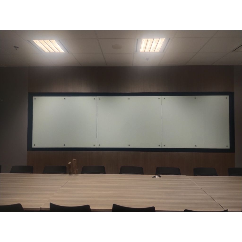 

Glassboard/ Papan tulis kaca uk.120 x 220 cm