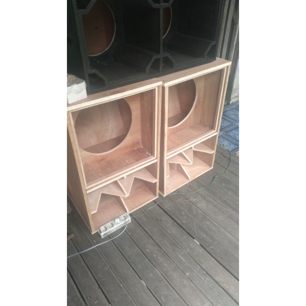 potongan box speaker cbs 15 inch dan 18 inch