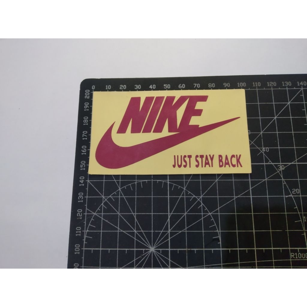 stiker cutting nike