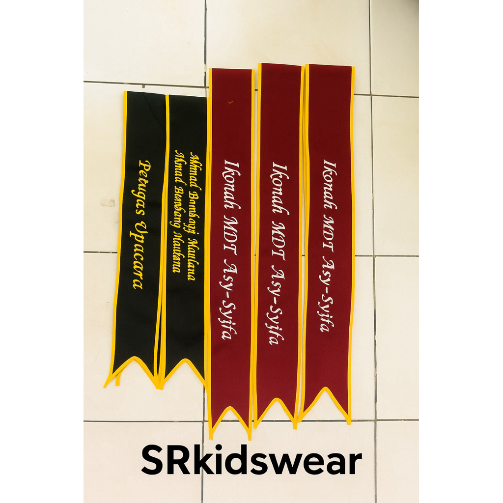

slempang wisuda anak dan dewasa bordir dua baris custom nama suka suka
