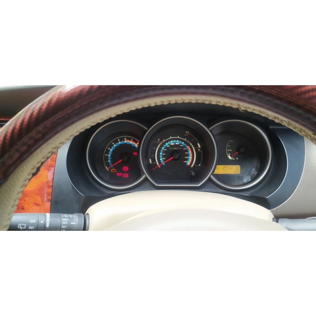panel speedometer custom Nissan grand Livina limited