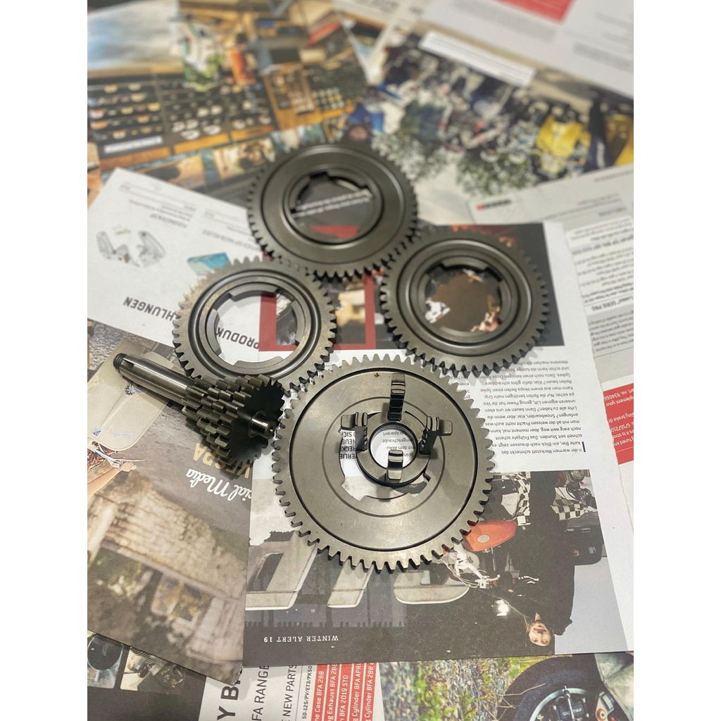 Gear 4 speed vespa pts special smallframe original newtech