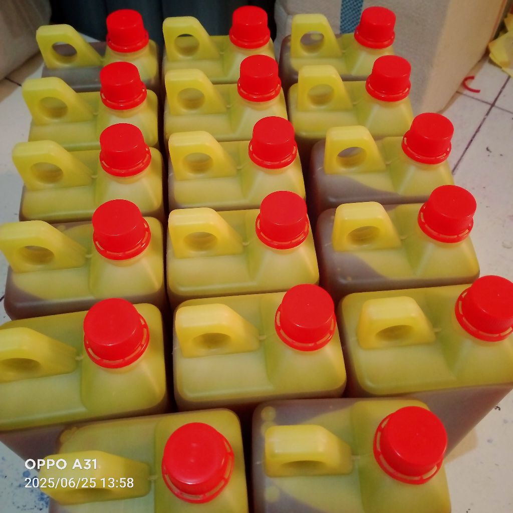 

Tinta Permanent Khusus warna KUNING+BOTOL TULIS (1paket)