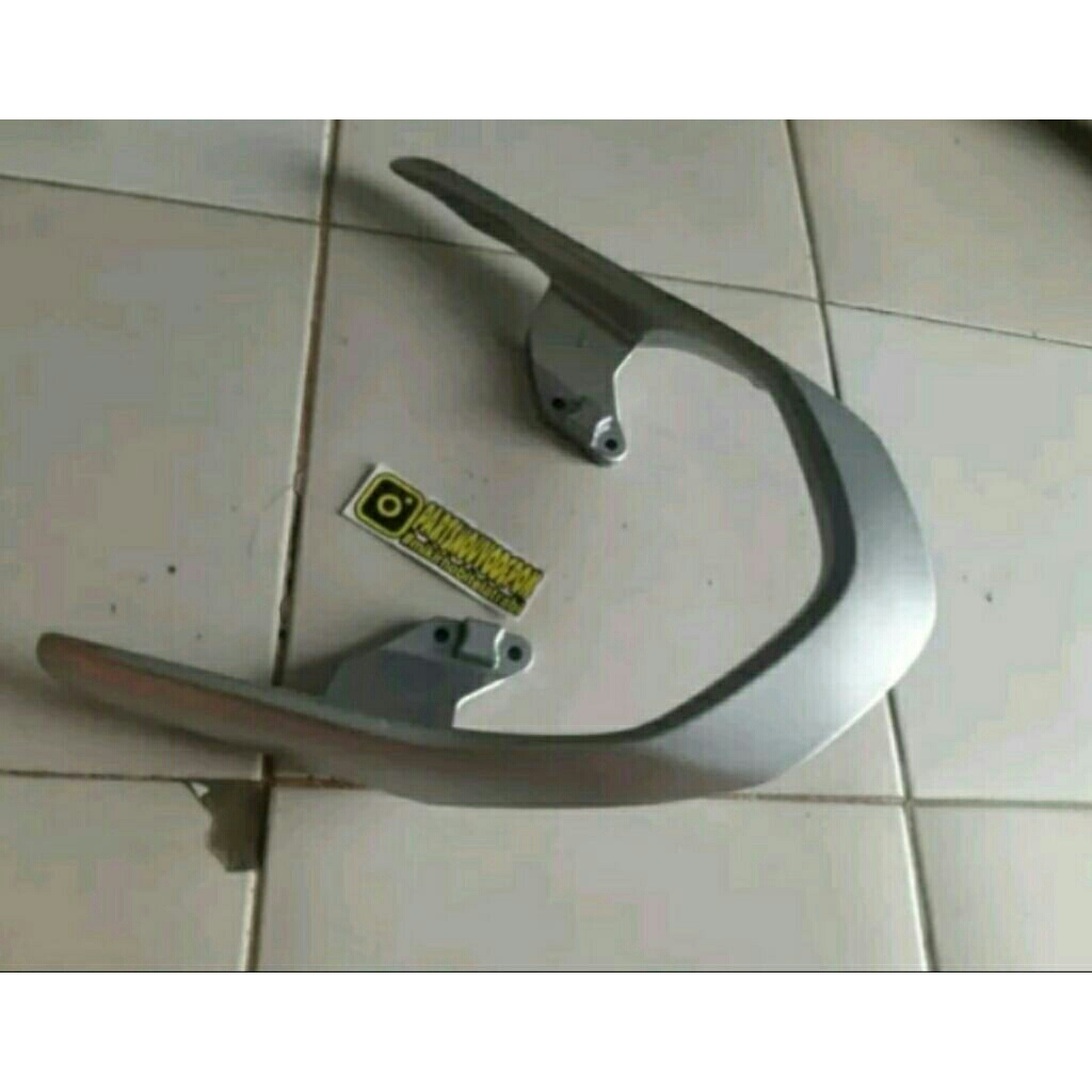 Behel Nouvo Z Yamaha Nouvo