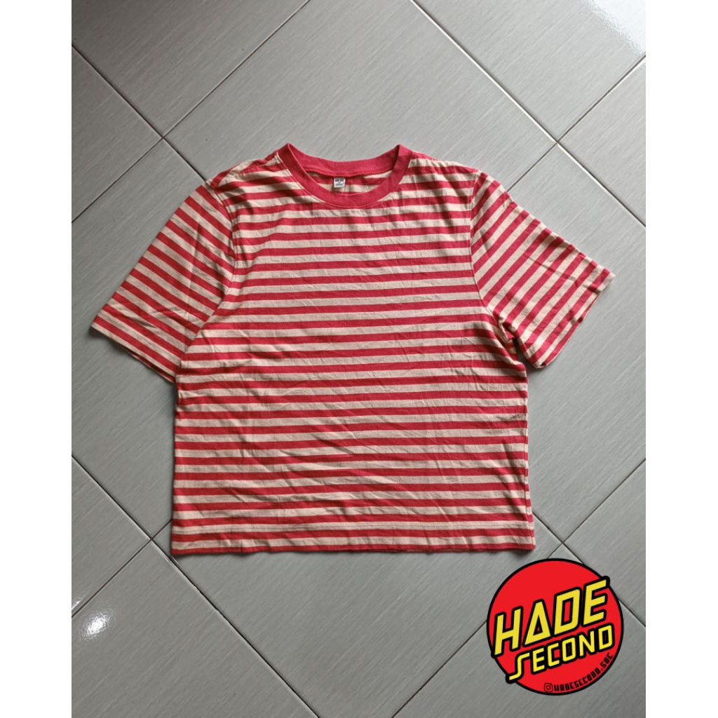 [SIZE M] Uniqlo Stripe T-Shirt